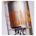 6AK6 Pentode. Eine Elektronenröhre von RCA. ID18619