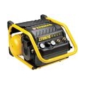 DeWALT Mobiler Kompressor DPC10QTC-QS 1,5 PS, 9,4 L 230 V komplett ölfreies Pumpensystem inkl. 10 Meter Luftschlauch