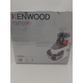 Kenwood KHH300WH Küchenmaschine, Kunststoffgehäuse, 1000 Watt, 4,3 l Behälter, Zitruspressenaufsatz, Geschwindigkeiten stufenlos