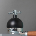 Höhenverstellbares Nadelverteilungswerkzeug mit Basis-Kaffee-Rührwerkzeug Espresso-Kaffee-Nivellierer Farbe Schwarz 58mm