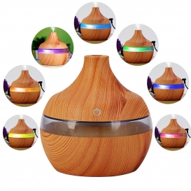 More about Holz Aroma Diffuser Nebel Luftbefeuchter mit 7-Farben Led Duftlampe für Yoga Salon Spa Wohn-, Schlaf- oder Badezimmer