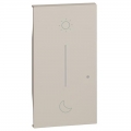 Bticino Living Now beleuchtbare Abdeckung NOTTE&GIORNO wireless, Farbe: Sand KM41M2