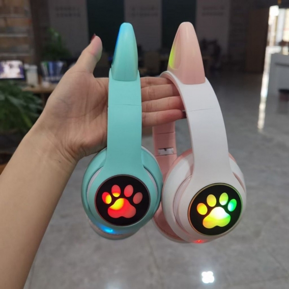 Katzenohr Kopfhörer Bluetooth drahtloser Stereo LED Licht Blinkt Karikatur süßes für Mädchen Weiblich Lila