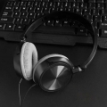 Faltbarer Kabelgebundener Computer Headset Stereo Deep Bass Einstellbare Kopfhörer Größe Schwarz mit Mikrofon