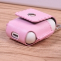 Kunstleder Tasche für Apple AirPods Rosa Schutz Etui Tasche Halter Halterung Zubehör