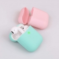 Pyzl AirPods Hülle, 4 Packungen, Nahtlose Passform, Silikon-Schutzhüllen [LED sichtbar] Kompatibel mit Apple AirPods 2 & 1 – Sch