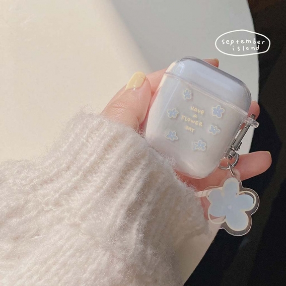 Pyzl Ownest Kompatibel mit AirPods Hülle für Mädchen Frau Süßes Transparent Blumen Muster Glatte Weiche TPU Stoßfest Schutzhülle